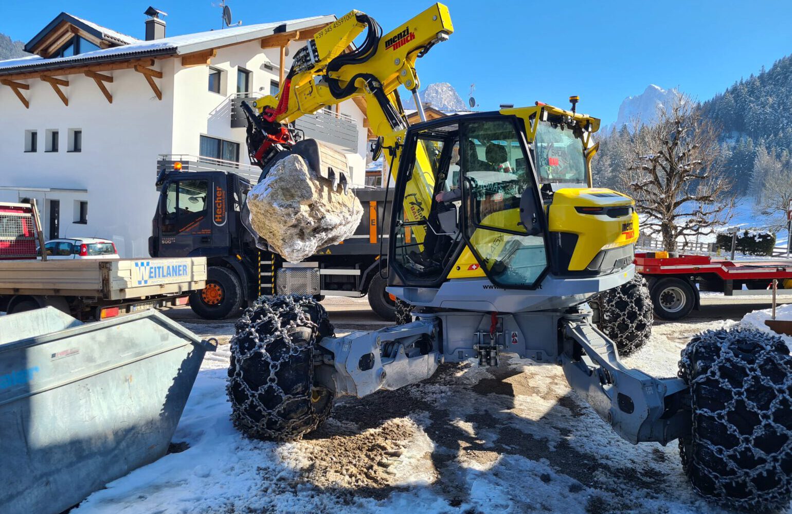 Spezialbau Baggerarbeiten Spinnenbagger Mulcharbeiten Südtirol Hupfabagger